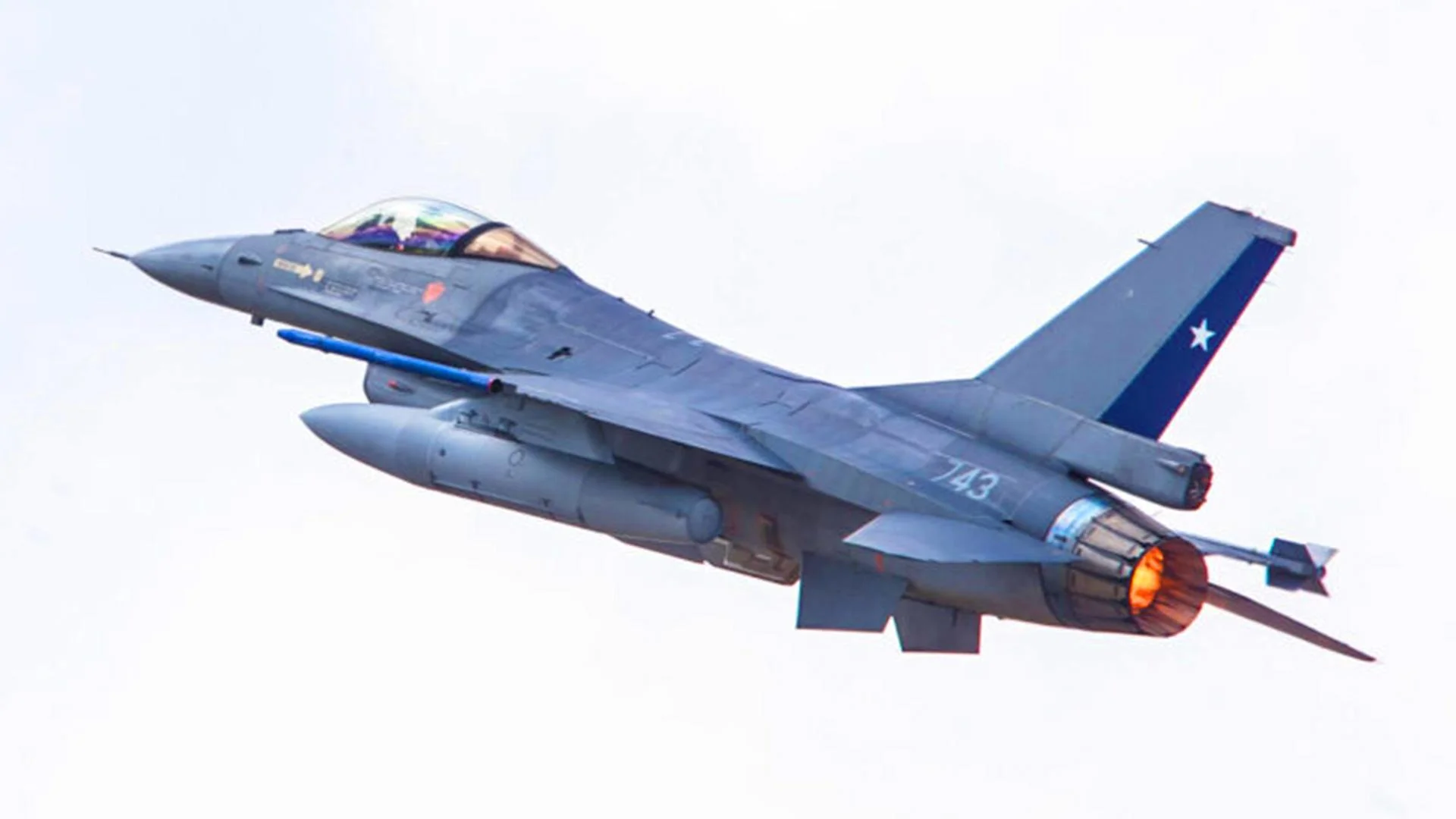 Chile Awards $542M Contract to Lockheed to Upgrade F-16 Fleet