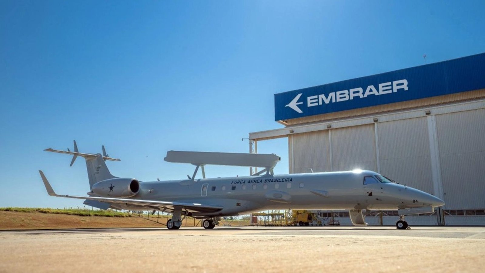 Embraer Delivers Enhanced E-99 AEW&C to Brazilian Air Force