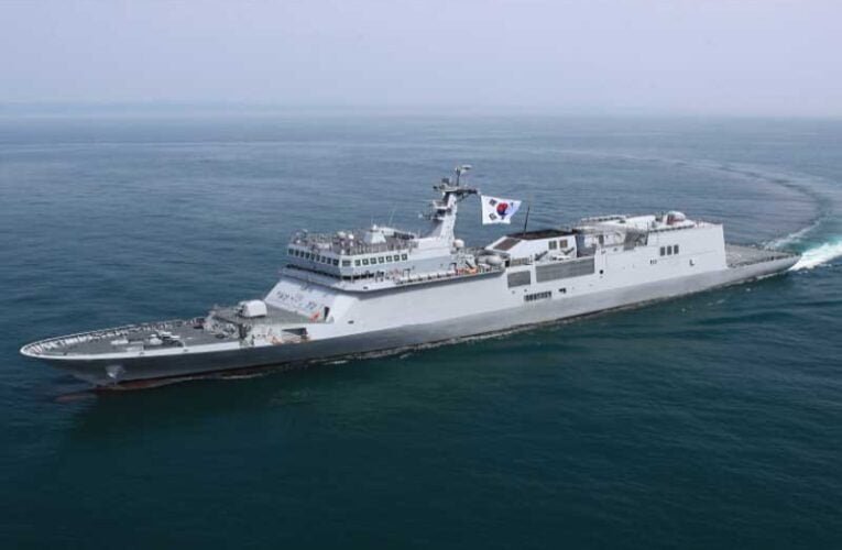 Northrop Completes Assembly of  ‘Manta Ray’ Naval Drone