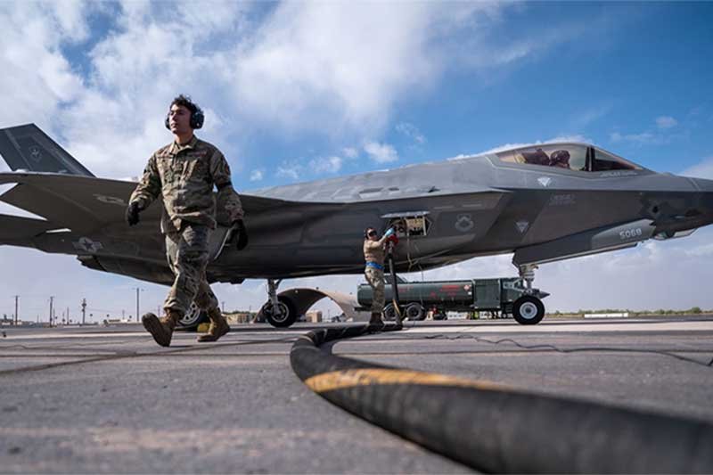 UK Faces Short Term F 35 Delivery Delays Due to Software Issues