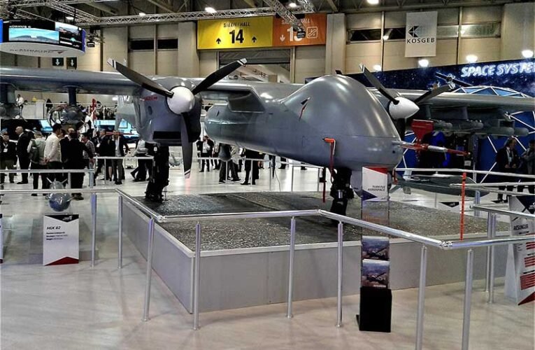 Turkish UCAV Aksungur Demonstrates Precision Strike in Drill