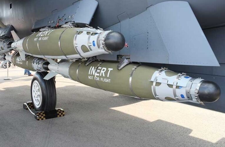 Boeing Secures $7.5B Deal for USAF Guided Bomb Kits