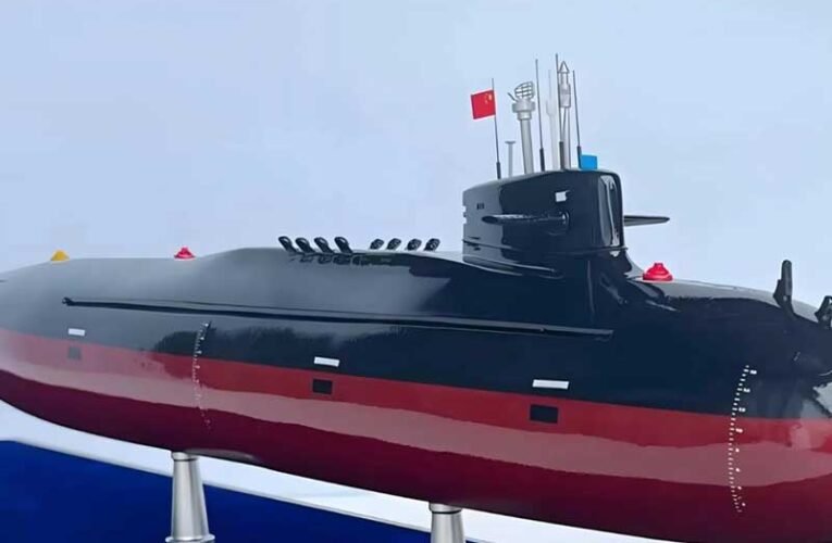 China Advances Navy with Type 093B Submarine and Type 054B