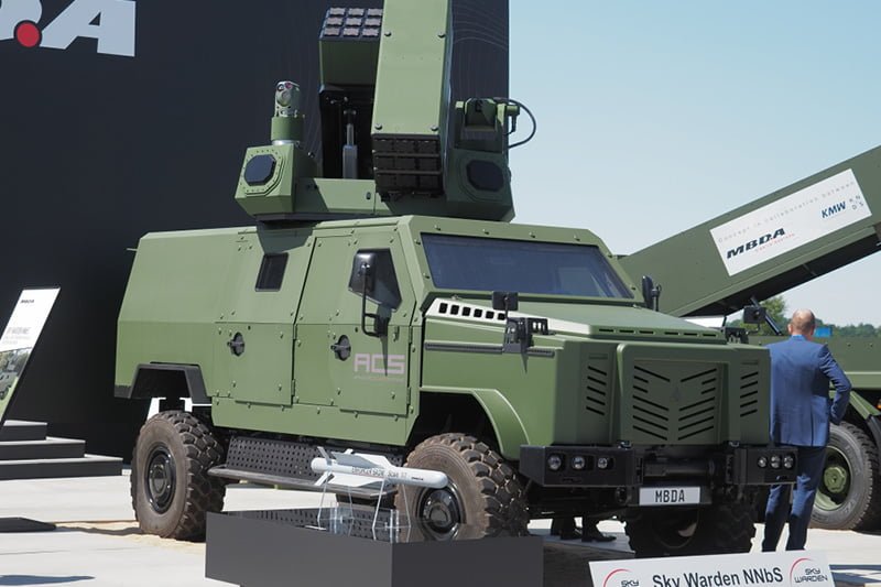 MBDA Unveils Prototype Man-Portable Air Defense System