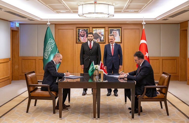 Saudi Arabia and Turkiye Forge New Defense Partnerships