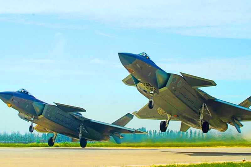 New Warplanes Set to Debut at Airshow China