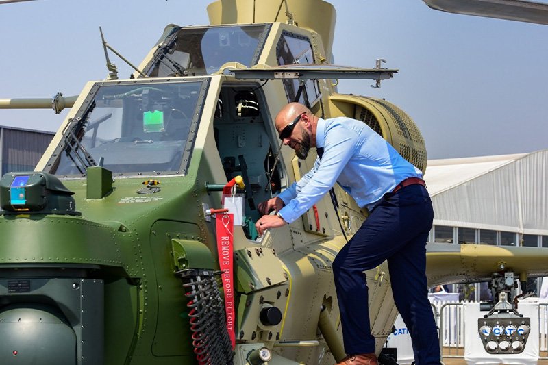 China Unveils Z-10ME Attack Helicopter at AAD Exhibition