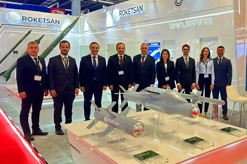 ROKETSAN Debuts LG-155 Artillery Ammunition at SAHA EXPO
