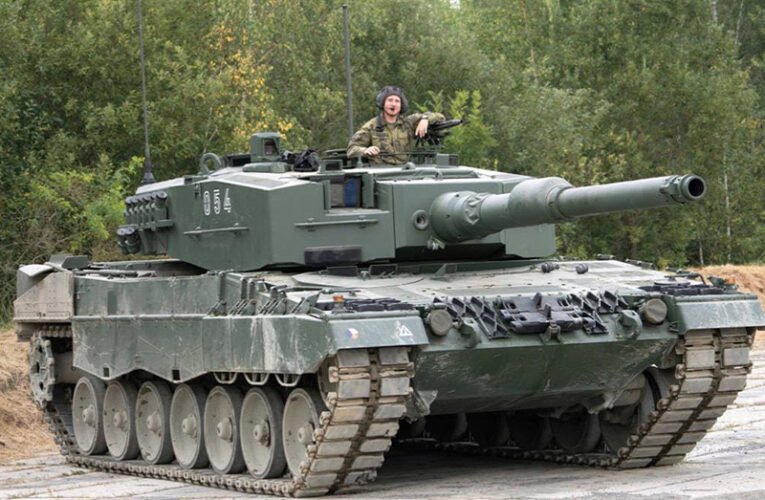Czech Republic Acquires Leopard 2A4 Tanks From Rheinmetall