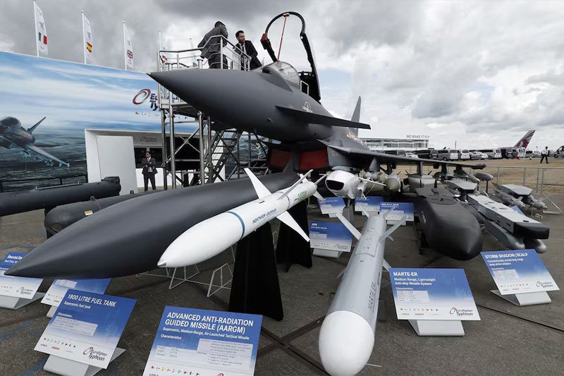 Germany Debuts Meteor Missile Test From Eurofighter Jet