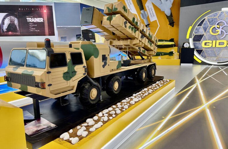 GIDS Unveils Dual-Capable Launcher for FATAH-I & II GMLRS