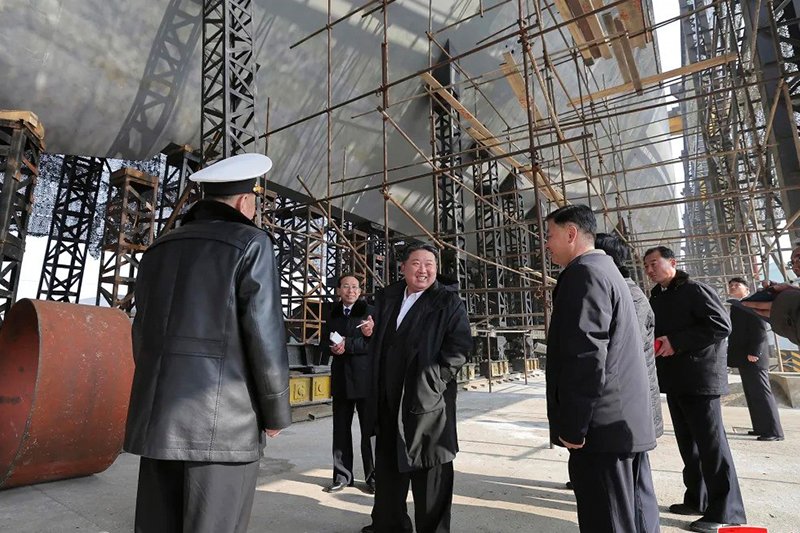 North Korea Claims to Unveil Nuclear-Powered Submarine