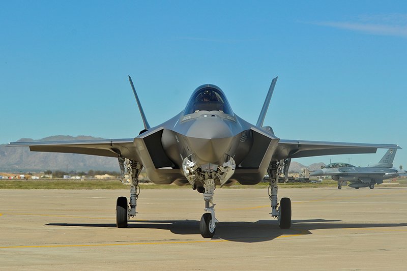 Elon Musk Renews Criticism Of F-35 Fighter Jets
