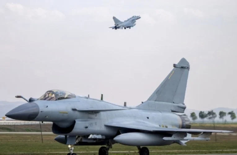 China’s J-10 Jet Disrupts Global Defense Market: Expert