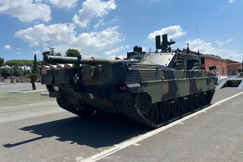 Italy Army Induct first Ariete C2 Main Battle Tank