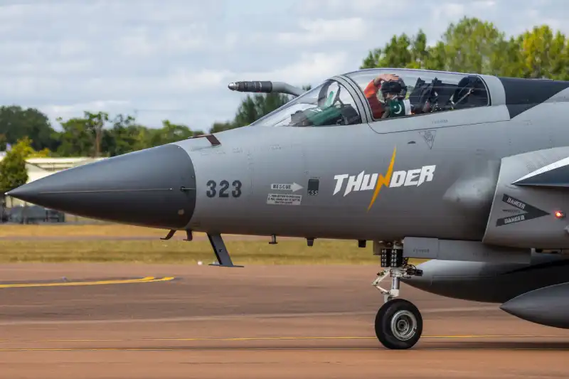 PAF’s JF-17 Thunder Block III Steals Spotlight at UK Airshow