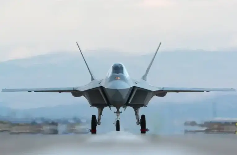 Turkiye Officially Orders 6th KAAN Fighter Jet Prototype