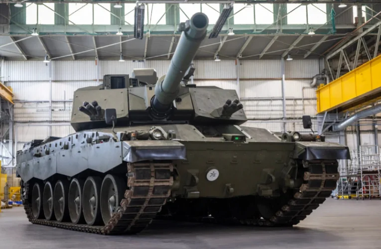 UK Delays Challenger 3 Battle Tank Production Timeline